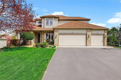 /international/us/9289-icosa-street-lakeville-mn-110107851704/