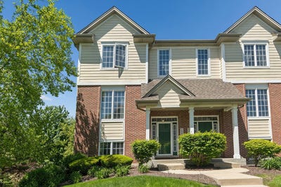 /international/us/15648-scotsglen-road-orland-park-il-110107988128/