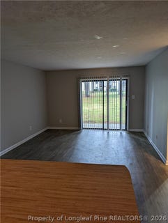 /international/us/829-applewood-lane-fayetteville-nc-110108332075/