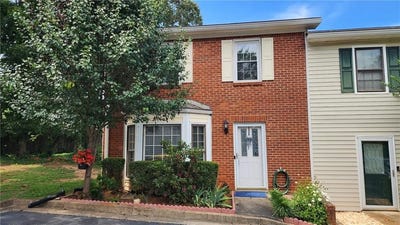 /international/us/284-shaded-oaks-lane-se-marietta-ga-110109392763/