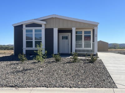 /international/us/28-ranch-drive-camp-verde-az-110109135643/