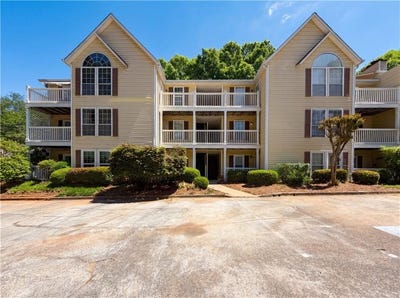 /international/us/573-cobblestone-trail-avondale-estates-ga-110107516070/