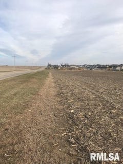 /international/us/w-cruger-road-washington-il-110042803326/