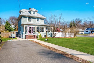 /international/us/302-mountainview-terrace-dunellen-nj-110108076447/