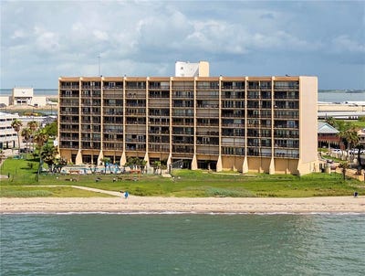 /international/us/4000-surfside-boulevard-corpus-christi-tx-110108467891/
