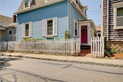 /international/us/36-dixon-street-newport-ri-110101623093/
