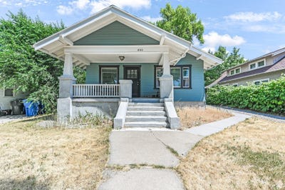 /international/us/440-n-400-e-logan-ut-110101119097/
