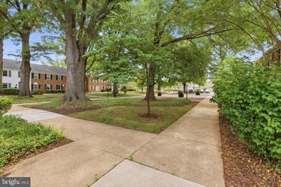 /international/us/8-georgetown-court-annapolis-md-110108981154/