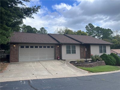 /international/us/1723-white-oak-drive-harrison-ar-110120558252/