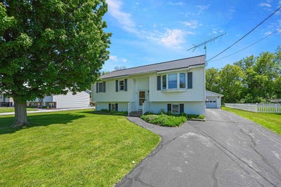 /international/us/37-adams-street-st-albans-city-vt-110108681448/