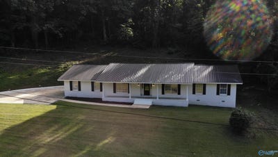 /international/us/1609-lusk-street-guntersville-al-110098238281/