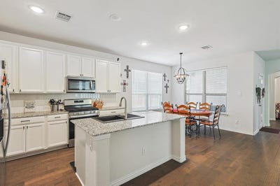 /international/us/2133-miramar-drive-little-elm-tx-110096256631/