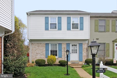 /international/us/2011-carlton-drive-lebanon-pa-110098817076/