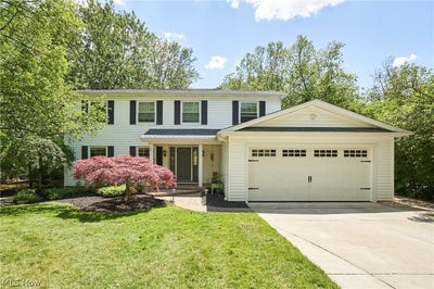 /international/us/32630-stony-brook-lane-solon-oh-110108907559/
