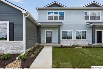 /international/us/11417-n-160th-court-bennington-ne-110102625698/