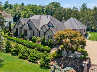 /international/us/26-pine-glen-drive-blauvelt-ny-110101536672/