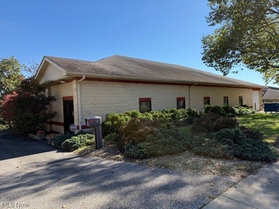 /international/us/95-16th-street-sw-barberton-oh-110107464476/