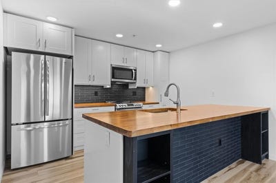 /international/us/3370-columbine-drive-steamboat-springs-co-110100593671/