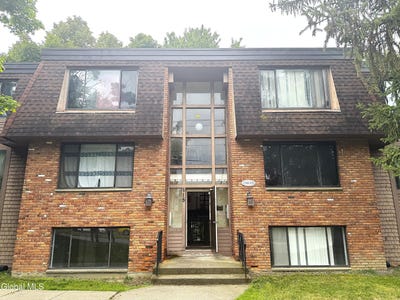 /international/us/115-oakwood-avenue-troy-ny-110100925367/
