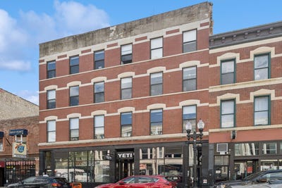 /international/us/1572-n-milwaukee-avenue-chicago-il-110108478321/