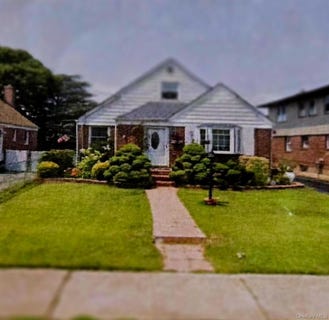 /international/us/60-liberty-boulevard-valley-stream-ny-110106208514/