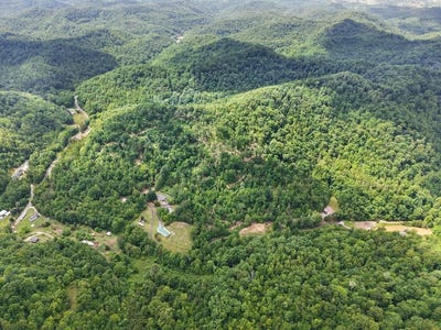 /international/us/mount-zion-road-hazard-ky-110109026314/