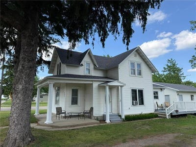 /international/us/245-5th-avenue-ne-blooming-prairie-mn-110108474480/