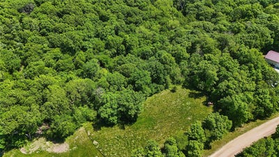 /international/us/1260-252nd-lane-boone-ia-110108394618/