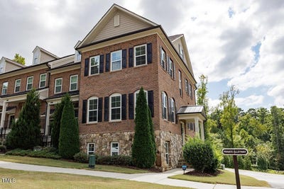 /international/us/910-wake-towne-drive-raleigh-nc-110105354086/