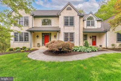 /international/us/1052-cedar-mill-lane-west-chester-pa-110099334272/