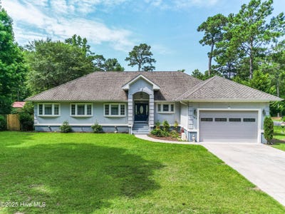 /international/us/147-pine-needle-drive-hampstead-nc-110099020265/
