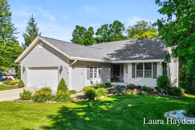 /international/us/6880-beechwood-drive-saranac-mi-110109009224/