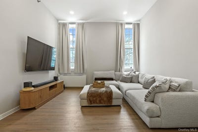 /international/us/5108-villa-at-the-peekskill-ny-110106498859/