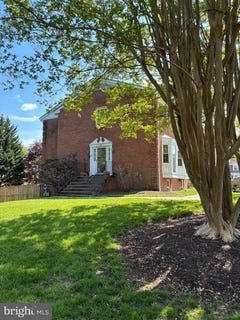 /international/us/1151-jeffrey-drive-crofton-md-110108904776/