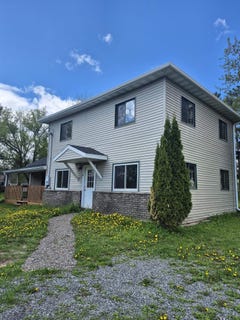 /international/us/114-s-sechlerville-road-hixton-wi-110107960998/