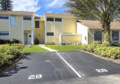 /international/us/402-lakewood-court-jupiter-fl-110107842288/