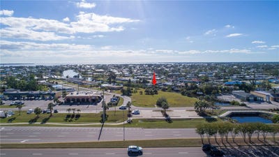 /international/us/3859-3871-tamiami-trl-port-charlotte-fl-110104478459/