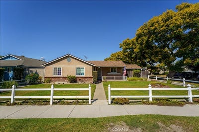/international/us/6285-e-metz-long-beach-ca-110120128072/