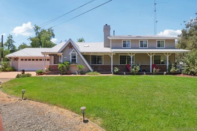 /international/us/2162-montecito-rd-ramona-ca-110101243861/