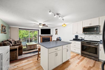 /international/us/5421-w-fairway-ln-rathdrum-id-110107230212/