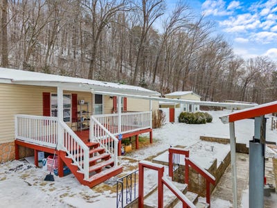 /international/us/14240-warrensburg-road-midway-tn-110101233147/