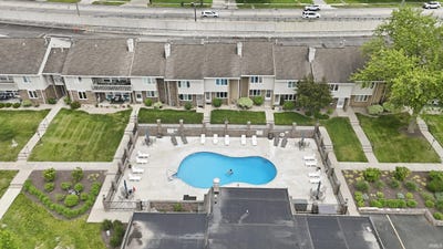 /international/us/5675-s-wayne-avenue-fort-wayne-in-110108350035/