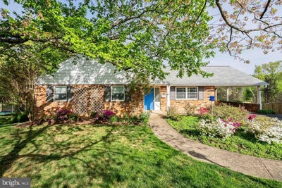 /international/us/6608-fairlawn-drive-mclean-va-110107270271/