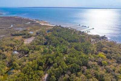/international/us/15-vista-boulevard-w-saint-helena-island-sc-110120511917/