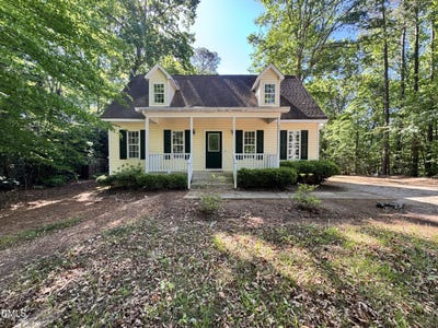 /international/us/660-shawnee-drive-louisburg-nc-110107881289/