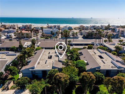 /international/us/16932-pacific-coast-highway-huntington-beach-ca-110108920224/