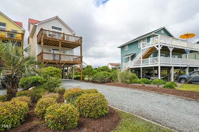 /international/us/807-s-shore-drive-surf-city-nc-110093804150/