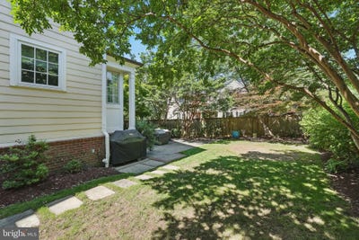/international/us/2306-cameron-mills-road-alexandria-va-110100324051/?lang=zh-tw