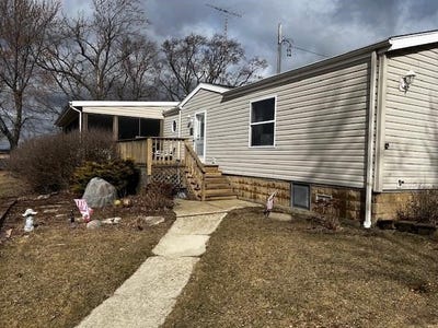 /international/us/n5101-lueck-lane-princeton-wi-110106772336/