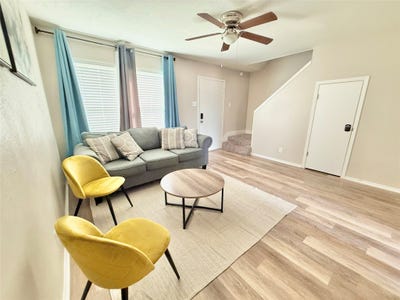 /international/us/1905-w-morton-street-denison-tx-110108388203/